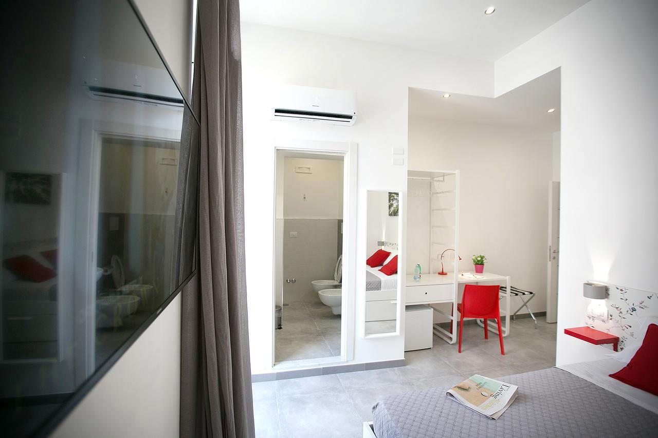 President Suites Napoli Eksteriør bilde