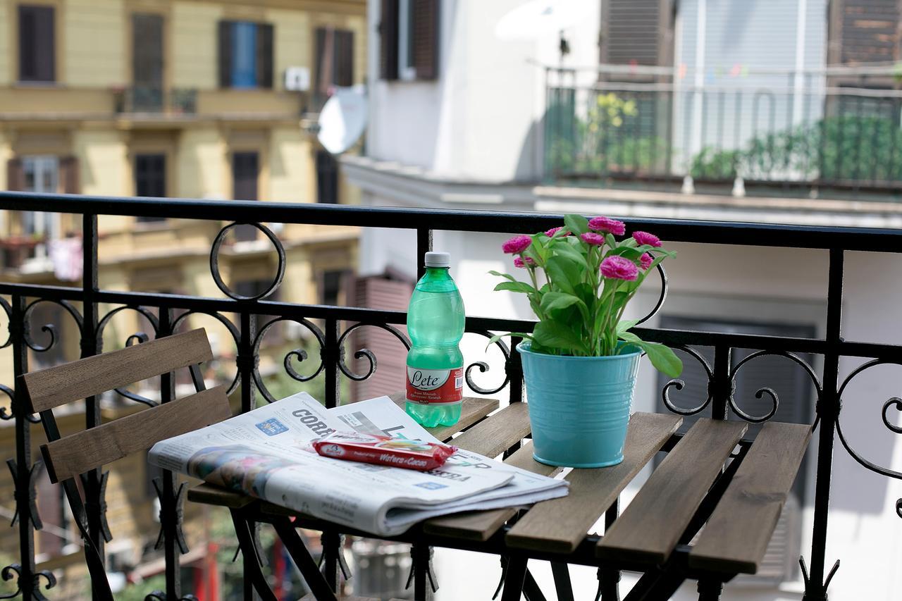 President Suites Napoli Eksteriør bilde