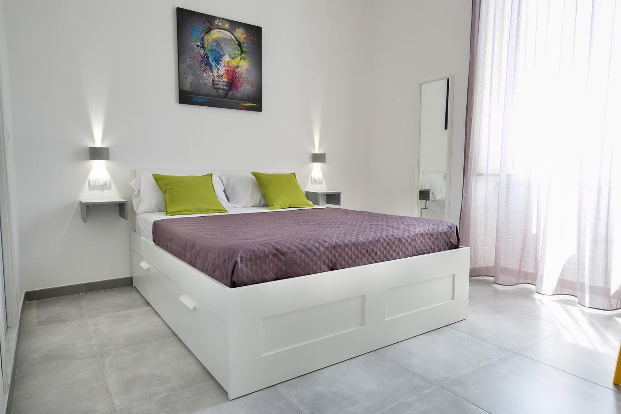 President Suites Napoli Eksteriør bilde